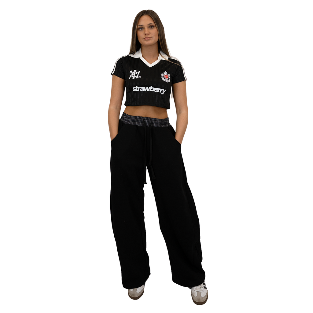 Black - Lasses Cropped Football Shirt